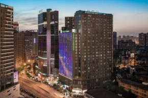 Отель Holiday Inn Express Chengdu West Gate, an IHG Hotel  Чэнду